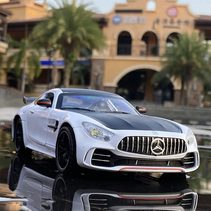 Mercedes AMG GTR - 1/24